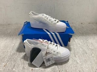 ADIDAS ORIGINALS NIZZA PLATFORM TRAINERS IN WHITE SIZE: 5: LOCATION - F11