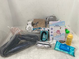 QTY OF ASSORTED ITEMS TO INCLUDE MY BUGGY BUDDY CLIP IN BLACK , NUBY ICE BITE CHILDREN TOY KEYS: LOCATION - F17