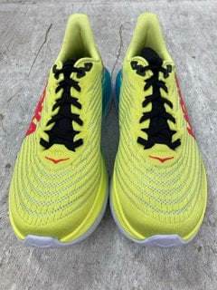 HOKA MENS MACH 5 LACE UP TRAINERS IN YELLOW SIZE: 9: LOCATION - F18