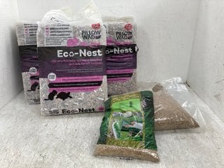 3 X ECONEST ECO FRIENDLY VERSATILE BEDDING TO INCLUDE 2 X PACKS OF GRASS SEED 1KG: LOCATION - E18