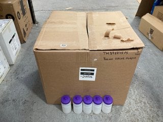 BOX OF SMALL PLASTIC DRINKS BOTTLES IN CLEAR AND PURPLE: LOCATION - E18