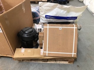 PALLET OF ASSORTED ITEMS TO INCLUDE NINJA FOODI AIR FRYER: LOCATION - D8 (KERBSIDE PALLET DELIVERY)