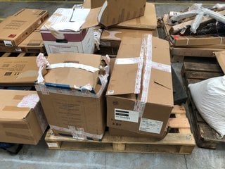 PALLET OF ASSORTED ITEMS TO INCLUDE HMG POWDER COATING PAINT IN GREY: LOCATION - D7 (KERBSIDE PALLET DELIVERY)