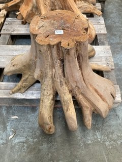 LEAF ROUND STYLE COFFEE TABLE BASE IN NATURAL RUSTIC BRACHED TREE DESIGN: LOCATION - B9 (KERBSIDE PALLET DELIVERY)