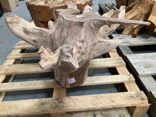 LEAF ROUND STYLE COFFEE TABLE BASE IN NATURAL RUSTIC BRACHED TREE DESIGN: LOCATION - B9 (KERBSIDE PALLET DELIVERY)