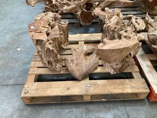 LEAF LARGE ROUND STYLE COFFEE TABLE BASE IN NATURAL RUSTIC BRACHED TREE DESIGN: LOCATION - B9 (KERBSIDE PALLET DELIVERY)