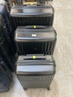 JOHN LEWIS & PARTNERS SET OF 3 HARD SHELL STYLE WHEELED SUITCASES IN BLACK FINISH: LOCATION - D6