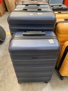 3 X JOHN LEWIS & PARTNERS HARD SHELL STYLE WHEELED SUITCASES IN METALLIC BLUE FINISH: LOCATION - D6