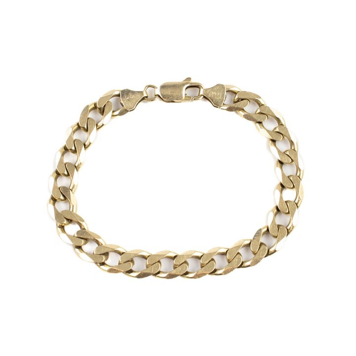 9ct Yellow Gold Curb Bracelet, 20cm, 22.9g.  Auction Guide: £300-£400 (VAT Only Payable on Buyers Premium)