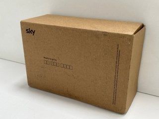 SKY HUB 3.0 ROUTER: MODEL NO ER115UK (WITH BOX & ALL ACCESSORIES) [JPTM125529] (SEALED UNIT) THIS PRODUCT IS FULLY FUNCTIONAL AND IS PART OF OUR PREMIUM TECH AND ELECTRONICS RANGE