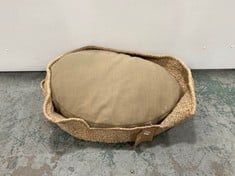 NKUKU JAIYUH HEMP PET BED IN NATURAL - PRODUCT CODE. JB0103 - RRP £240