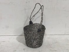 192 X STONE THE CROWS BASKET - WHITE - DIA 7CM - TOTAL RRP £960