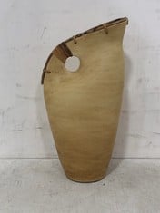 4 X STONE THE CROWS LARGE VIGNA VASE - HGT 45CMS - TOTAL RRP £172