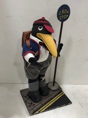 8 X STONE THE CROWS STANLEY - SCHOOLBOY - HEIGHT 43CM - TOTAL RRP £384