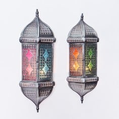 24 X STONE THE CROWS ASSORTMENT OF 2 SMALL WALL LANTERNS - ITEM NO. 462808