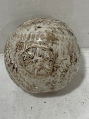 24 X STONE THE CROWS SPHERE-DIA 12CM - TOTAL RRP £384