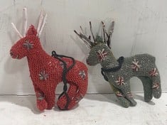 216 X STONE THE CROWS SET OF 2 REINDEER HANGERS - WTH 11CM - TOTAL RRP £1512