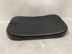 24 X STONE THE CROWS LARGE DISH - BLACK - TOTAL RRP £264