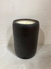 60 X STONE THE CROWS MEDIUM ANTIQUED BAMBOO CANDLE - HEIGHT 13CM - TOTAL RRP £180