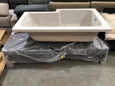 90 X 190 SINGLE DIVAN BASE IN NAVY AND L SHAPED BATH TUB IN WHITE APPROX 1500 X 845MM (KERBSIDE PALLET DELIVERY) (KERBSIDE PALLET DELIVERY)