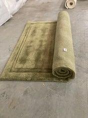 JOHN LEWIS LYNDHURST BORDER RUG IN GREEN 110 X 170CM - RRP £200