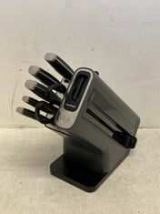 NINJA FOODI STAYSHARP KNIFE BLOCK WITH INTEGRATED SHARPENER 6-PIECE SET RRP- £169 (18+ PROOF OF ID)