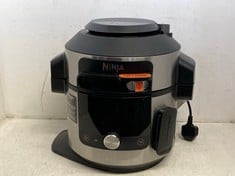 NINJA FOODI MAX 15-IN-1 SMARTLID MULTI-COOKER RRP- £320