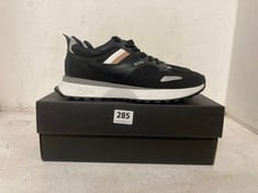 BOSS JONAH RUNN TRAINERS BLACK SIZE 9 RRP- £199