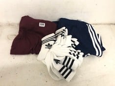 3 X ASSORTED ADIDAS CLOTHING TO INCLUDE STRAIGHT JOGGERS ROYAL BLUE/WHITE SIZE M