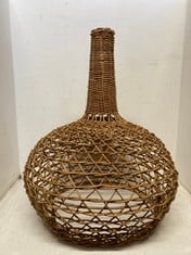 NKUKU BERU RATTAN LAMPSHADE BL4002 RRP- £195