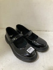 DR MARTENS MACCY SHOES MARY JANE IN BLACK SIZE 5