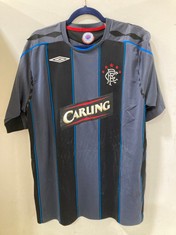 CASTORE RANGERS PRO PLAYER TRAINING S TEE IN BLUE SIZE XL TO INCLUDE UMBRO RANGERS FOOTBALL CLUB TEE IN BLACK SIZE XL