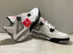 AIT JORDAN 4 RETRO IN WHITE CEMENT SIZE 7