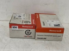 HONEYWELL IGNITION CONTROL - MODEL NO. S4582D1006U TO INCLUDE HONEYWELL CVI GAS VALVE - MODEL NO. VK4105C1017U