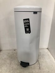 BRABANTIA 30 LITRE NEWLCON PEDAL BIN IN FRESH WHITE