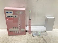 PHILIPS SONICARE 7900 SERIES ELECTRIC TOOTHBRUSH IN PINK/WHITE - RRP £130