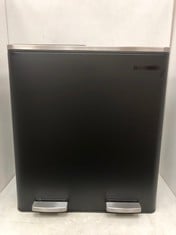 SONGMICS 2 SECTION TRASH CAN - MODEL NO. LTB60BK - RPP £129