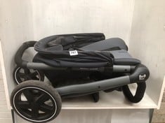 MAXI-COSI GIA COMPACT PUSHCHAIR - RRP£159