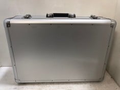 CITRONIC ALUMINIUM CD FLIGHT CASE - MODEL NO. CDA-120