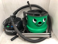 GEORGE CORDED CARPET CLEANER IN GREEN/BLACK - MODEL NO. 825714 - RRP £299