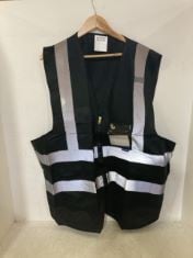 10 X AYKRM WAISTCOAT WITH POCKETS .