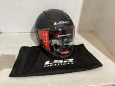 1 X LS2 AIRFLOW HELMET IN MATT BLACK SIZE MEDIUM .