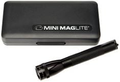 BOX OF ASSORTED TOOLS TO INCLUDE MAGLITE M2A01L BOXED MINI MAG AA TORCH - BLACK.