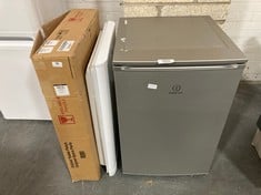 INDESIT UNDER COUNTER 135L FRIDGE IN SILVER - MODEL NO. I55RM1110S1 TO INCLUDE 2 X UNDER COUNTER FRIDGE DOORS (ZONE 1)