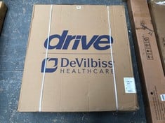 DRIVE DEVILBISS SILVER SPORT WHEELCHAIR - MODEL NO. SSP118FA-SF - RRP £124 (ZONE 2)