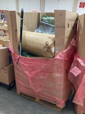 PALLET OF ASSORTED HOUSEHOLD ITEMS TO INCLUDE CHICKEN COOP HEATER (KERBSIDE PALLET DELIVERY)