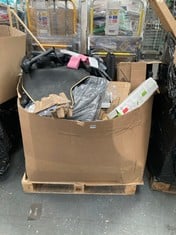 PALLET OF ASSORTED ITEMS TO INCLUDE WII FIT YOGA MAT (KERBSIDE PALLET DELIVERY)