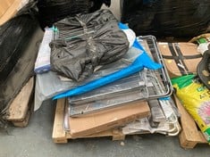 PALLET OF ASSORTED AIRERS TO INCLUDE FOLD-OUT CLOTHES AIRER IN GREY (KERBSIDE PALLET DELIVERY)