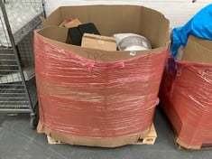 PALLET OF ASSORTED ITEMS TO INCLUDE DELUXE TRUNK BIKE CARRIER (KERBSIDE PALLET DELIVERY)