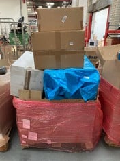 PALLET OF ASSORTED ITEMS TO INCLUDE TRANSPARENT PLASTIC / BLACK STORAGE DRAWERS (KERBSIDE PALLET DELIVERY)